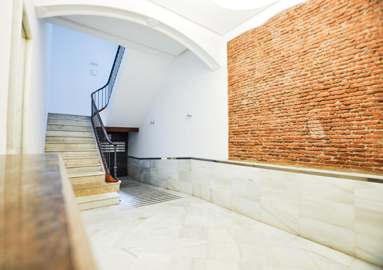 Renthas Atico Picasso Apartment มาลากา ภายนอก รูปภาพ