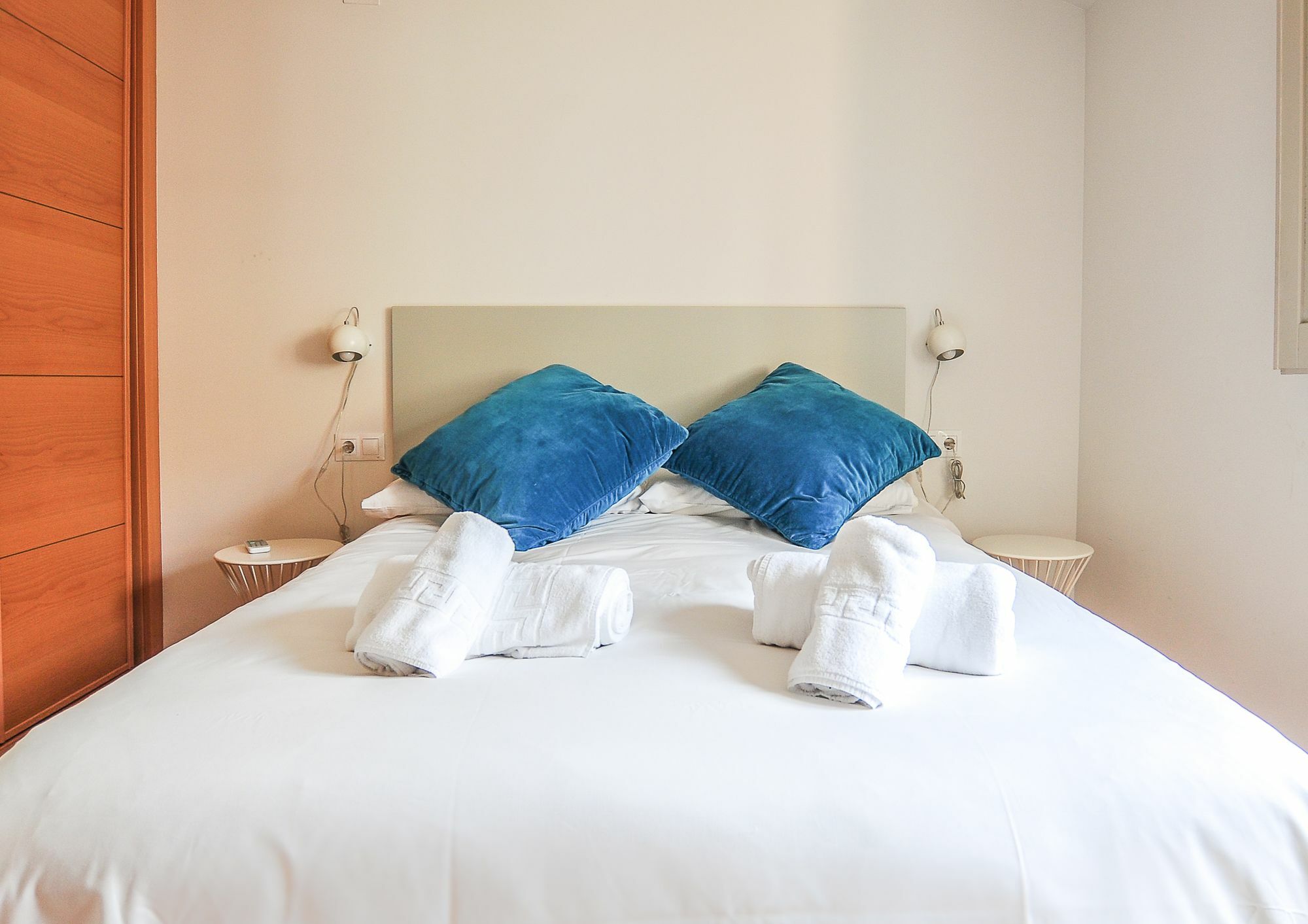 Renthas Atico Picasso Apartment มาลากา ภายนอก รูปภาพ